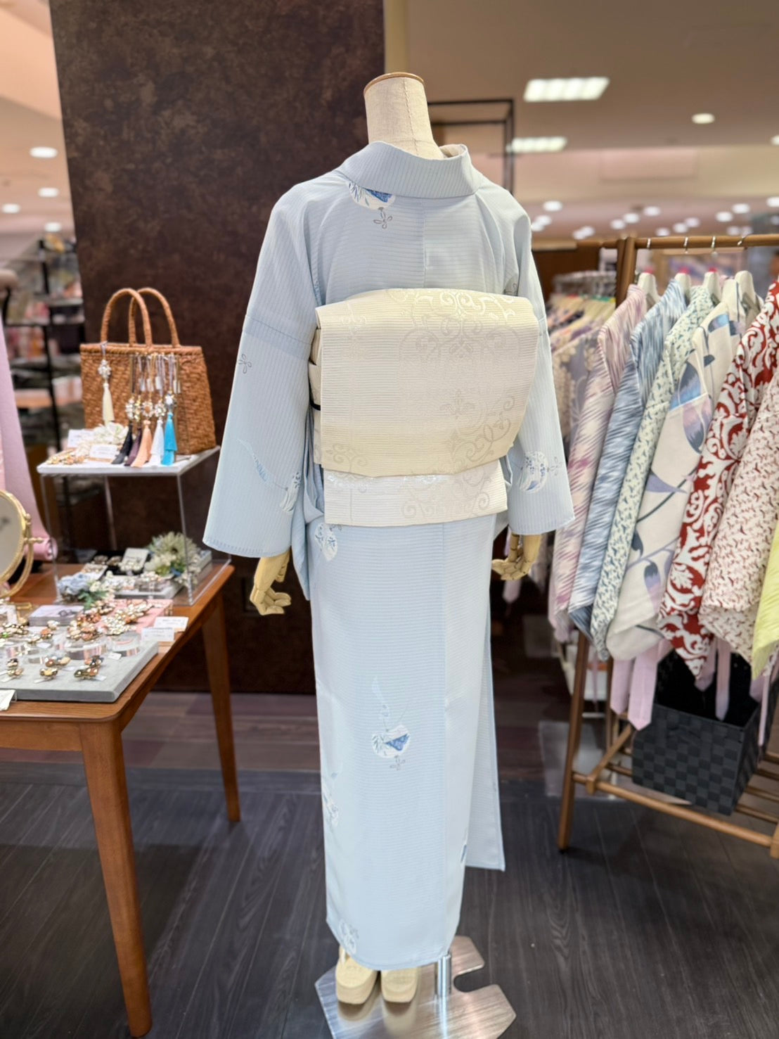 東レシルック洗える夏絽の三部式きもの(夏衿・襦袢袖付き)