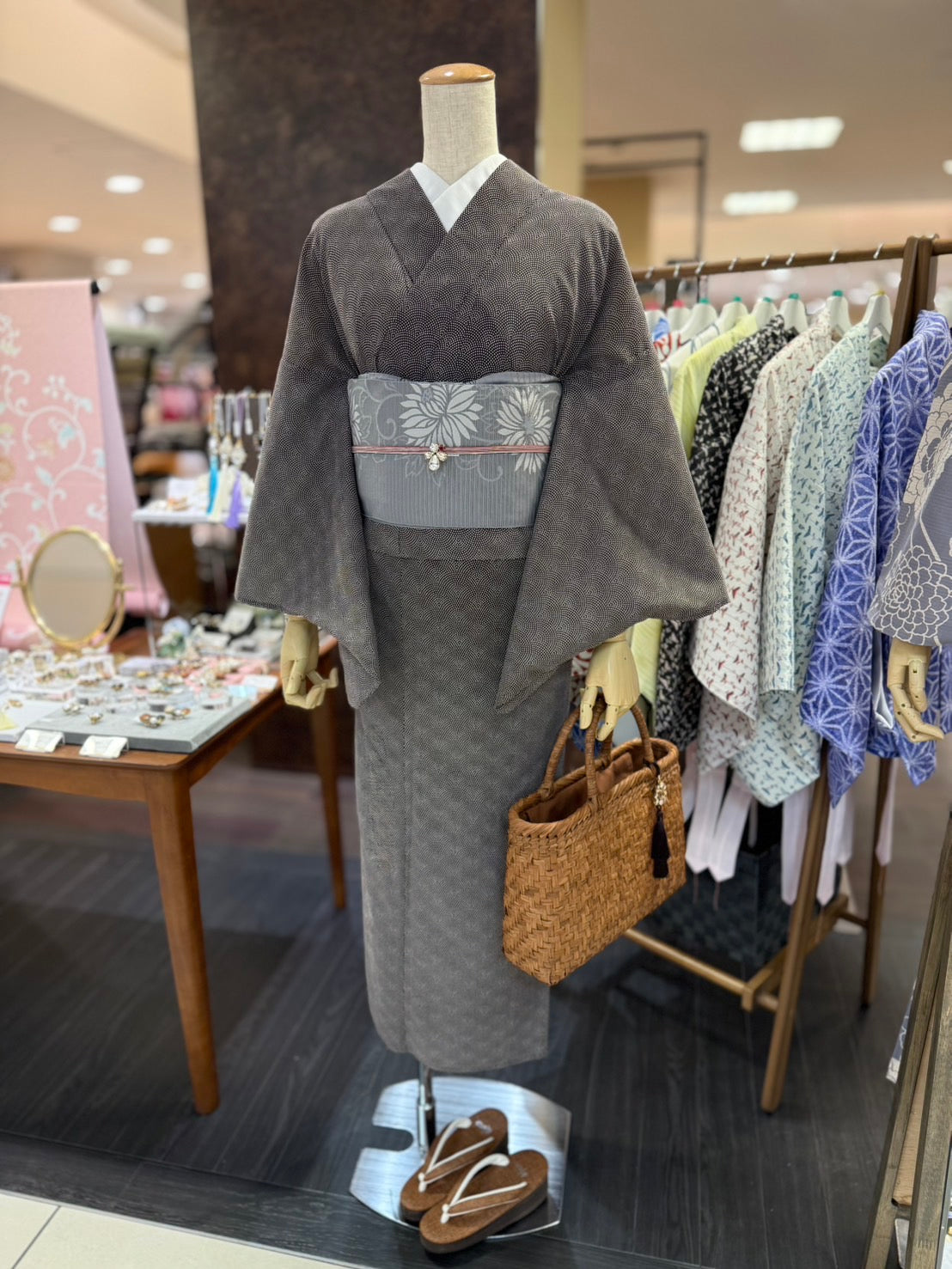 綿三部式ゆかた鮫小紋ダークブラウン（夏衿・襦袢袖付き）