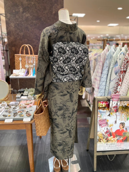 麻調シャークスキン三部式きもの カーキ×ブラック（夏衿・襦袢袖付き）