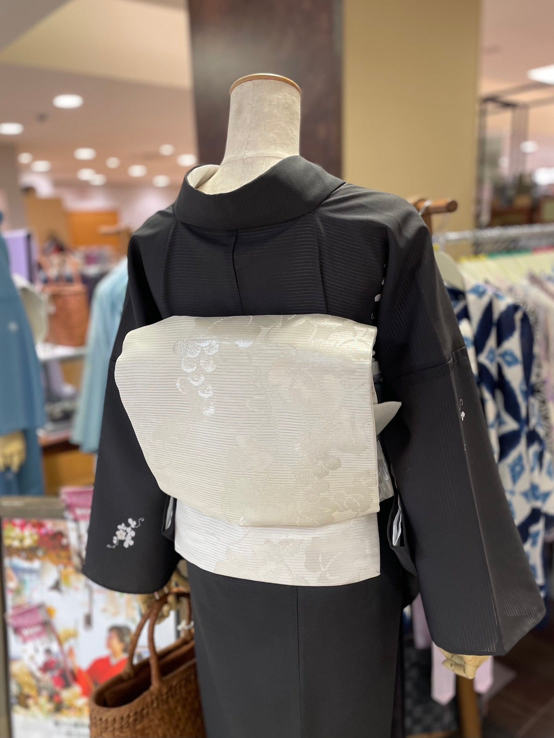 夏絽 三部式着物 飛び柄小紋（絽ちりめん）Lサイズ
